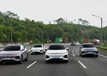 Xpeng G6 Pro: Saat Teknologi Bertemu Rasa Nyaman di Jalan