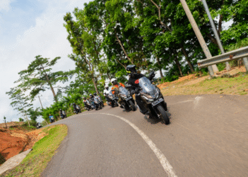 Ketika Jalan Panjang Menjadi Teman: Rahasia Berkendara Nyaman ala #Cari_aman
