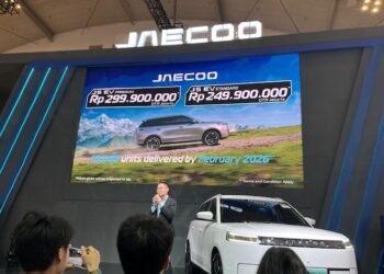 J5 EV Menggebrak! SUV Listrik yang Mengubah Peta Pasar Indonesia di GJAW 2025