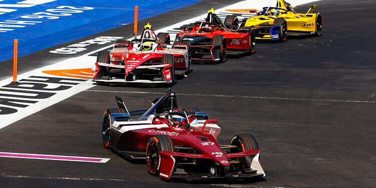 37 CASSIDY Nick (nzl), Citroën Racing Formula E Team, Citroën, action during the the Mexico City Paulo ePrix, 2nd round of the 2025-26 ABB FIA Formula E World Championship, on the Autodromo Hermanos Rodriguez from January 8 to 10, 2025 in Mexico City, Mexico - Photo Joao Filipe / DPPI