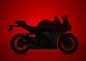 QJMOTOR Hadirkan Dua Karakter Motor 250cc untuk Warnai IIMS 2026
