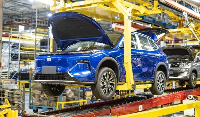 Peta Baru Elektrifikasi Geely EX5 EM-i Super Hybrid: Strategi Kemitraan Kunci Sektor Hijau Global oleh RENAULT GEELY DO BRASIL